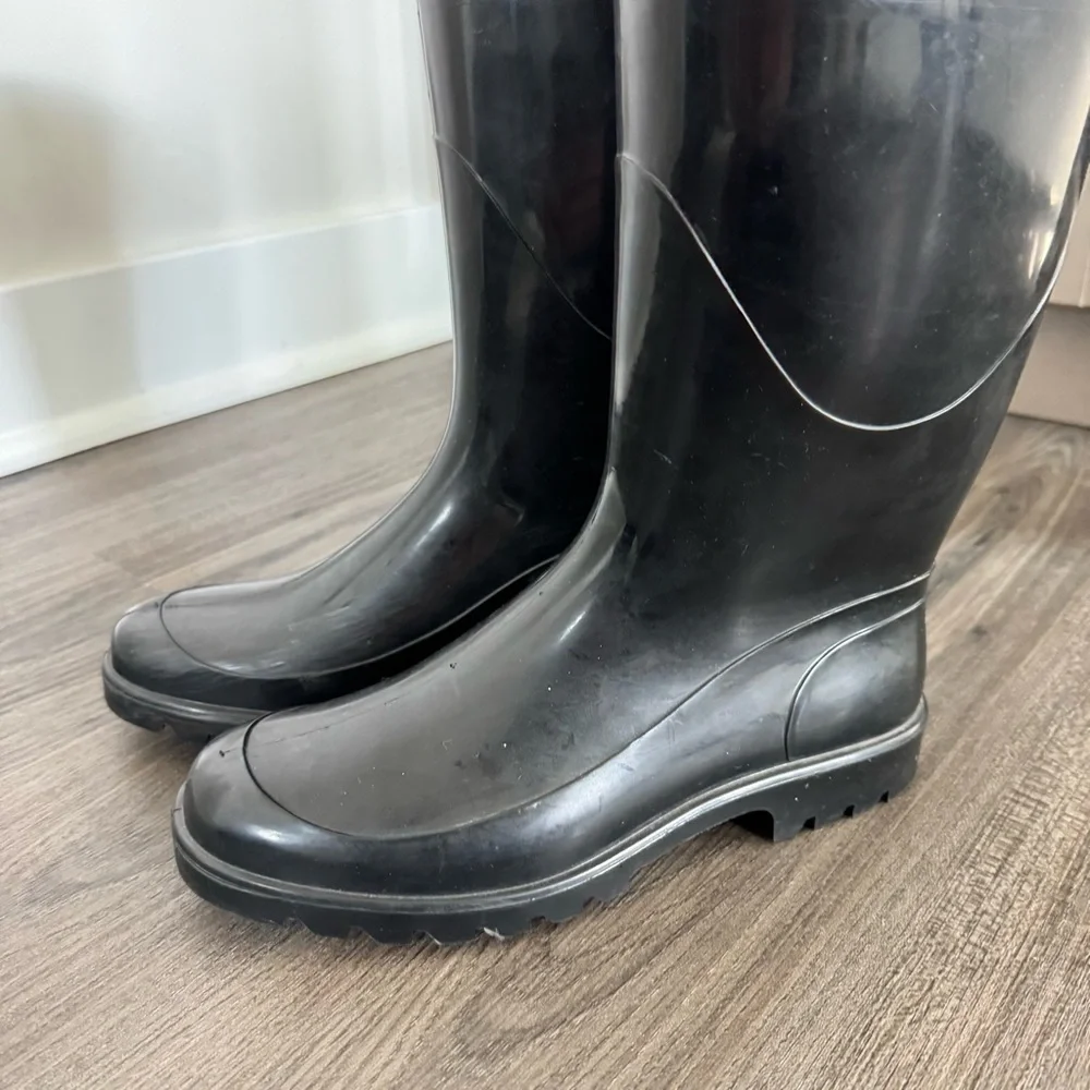 Burberry Black Rubber Silver Studded Belt Detail Knee High Rain Boots 36 US 6